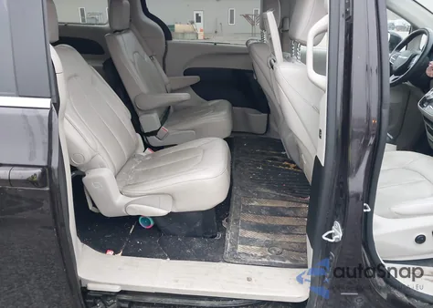 2017 Chrysler Pacifica Touring-L Plus из США, поврежденный, VIN 2C4RC1EG2HR584980